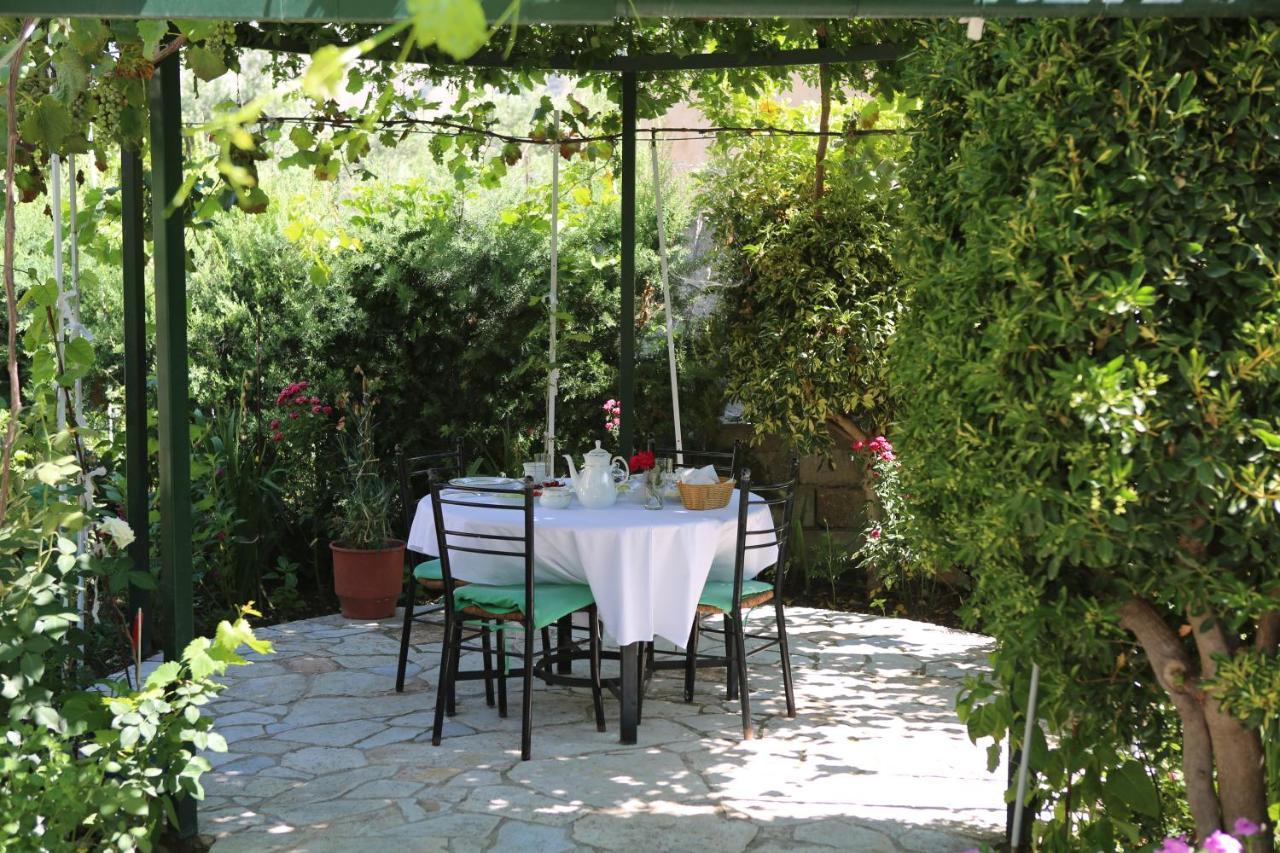 Ferienwohnung La Casa Di Nonna Qeparo Exterior foto