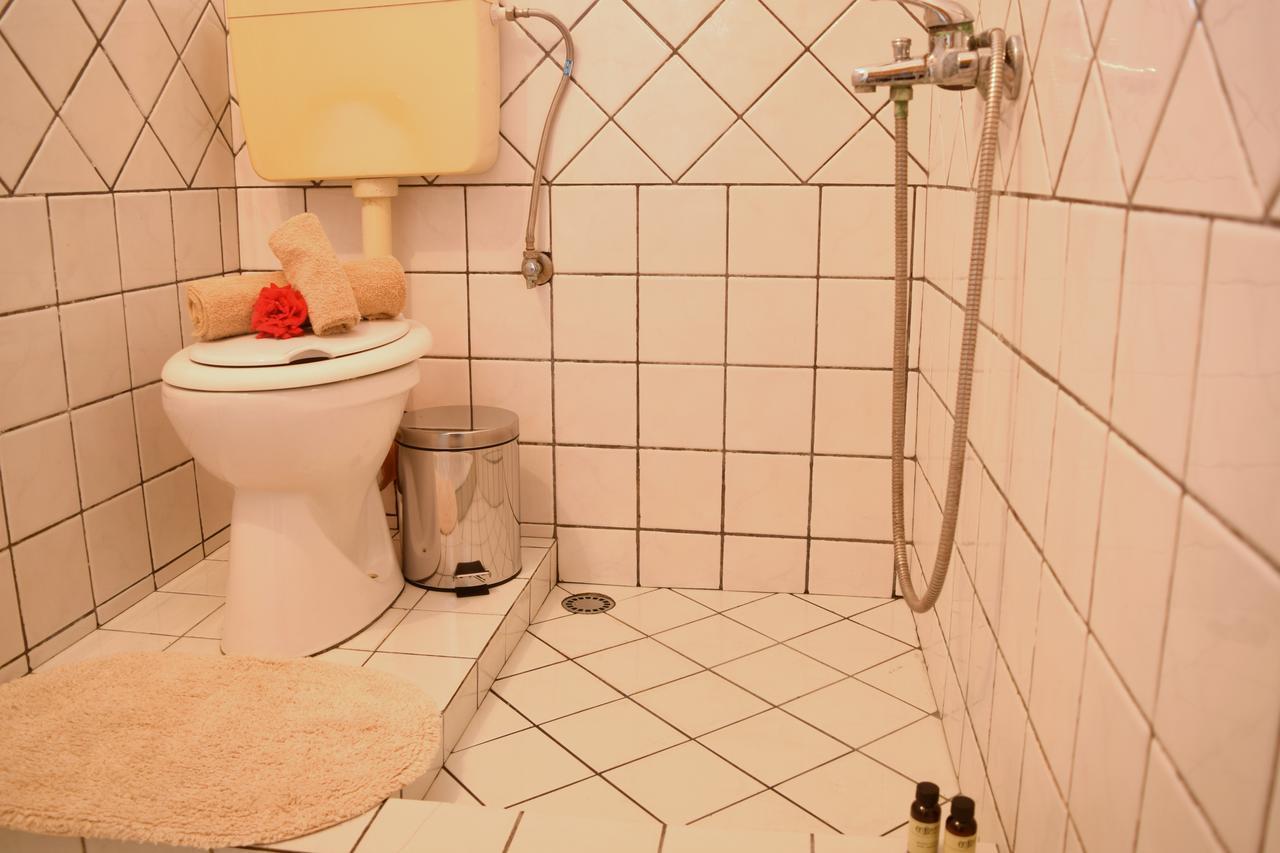 Ferienwohnung La Casa Di Nonna Qeparo Exterior foto