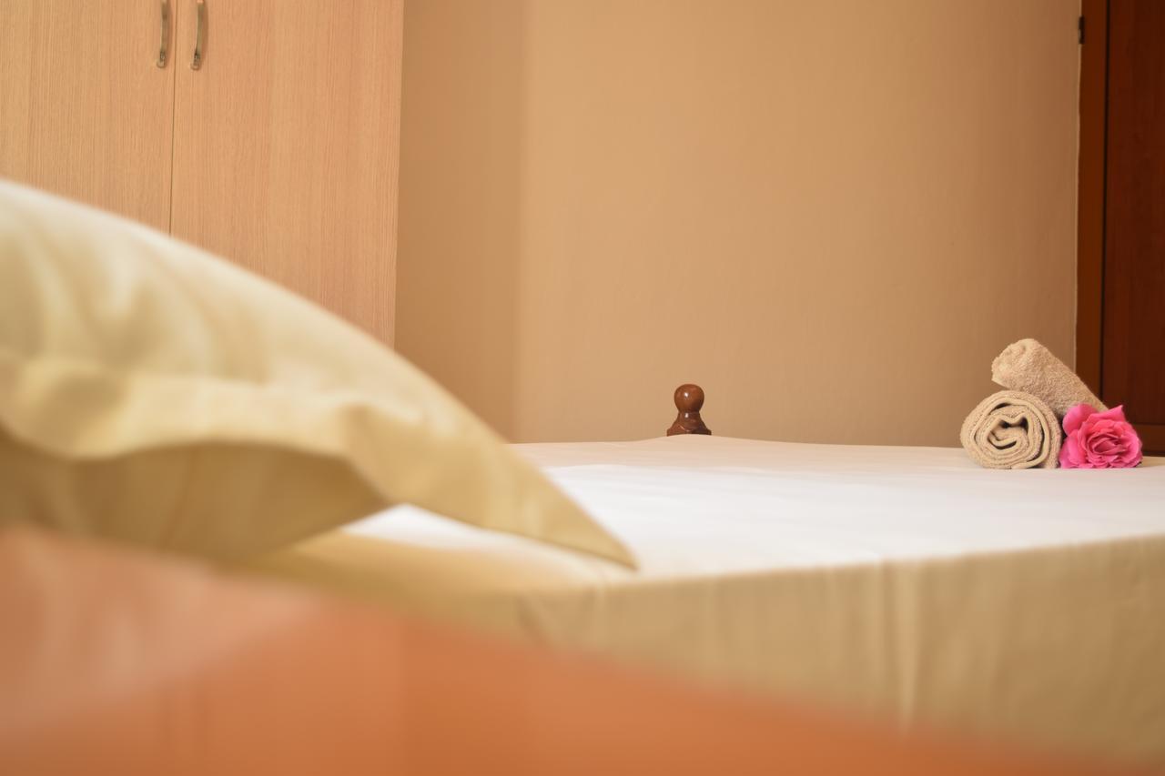 Ferienwohnung La Casa Di Nonna Qeparo Exterior foto